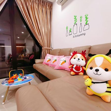 Legoland 3Min Lakeview Happyrainbowsuite 7Pax 2R2B นุสาจายา ภายนอก รูปภาพ