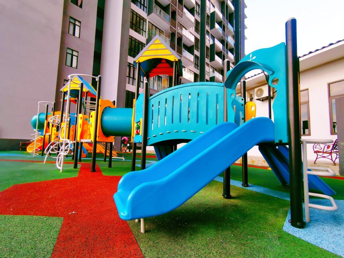 Legoland 3Min Lakeview Happyrainbowsuite 7Pax 2R2B นุสาจายา ภายนอก รูปภาพ