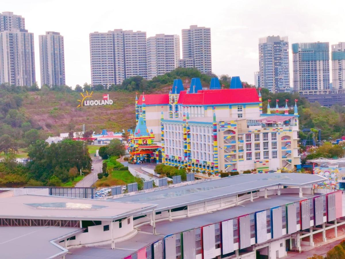 Legoland 3Min Lakeview Happyrainbowsuite 7Pax 2R2B นุสาจายา ภายนอก รูปภาพ