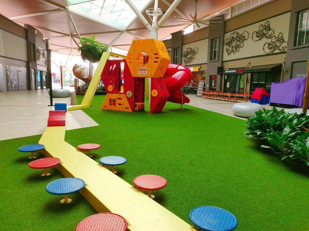 Legoland 3Min Lakeview Happyrainbowsuite 7Pax 2R2B นุสาจายา ภายนอก รูปภาพ